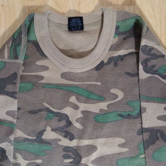 Vintage 80s Field & Stream Camouflage Thermal Knit Shirt - Picture 3 of 7